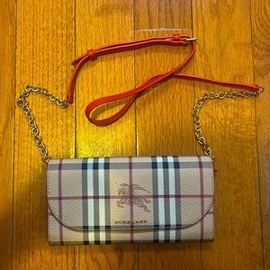 BURBERRY Haymarket Check Henley Wallet On Chain Coral Red